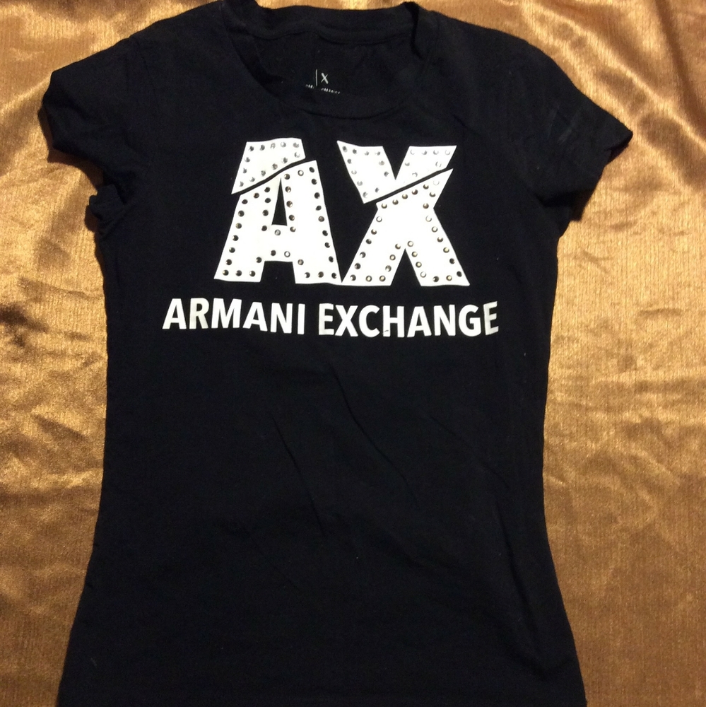 A Armani Exchange top